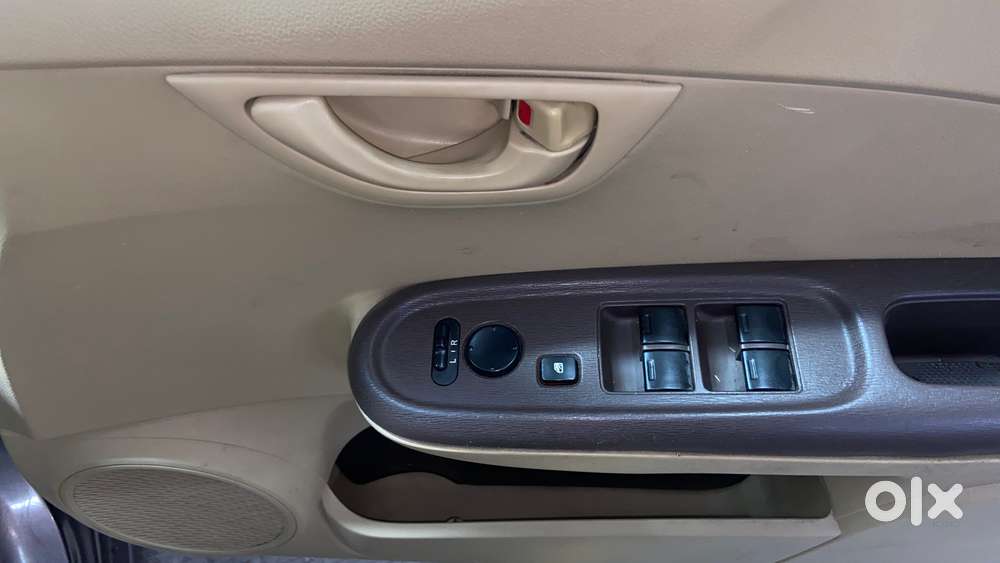 Honda Brio S Mt, 2013, Petrol
