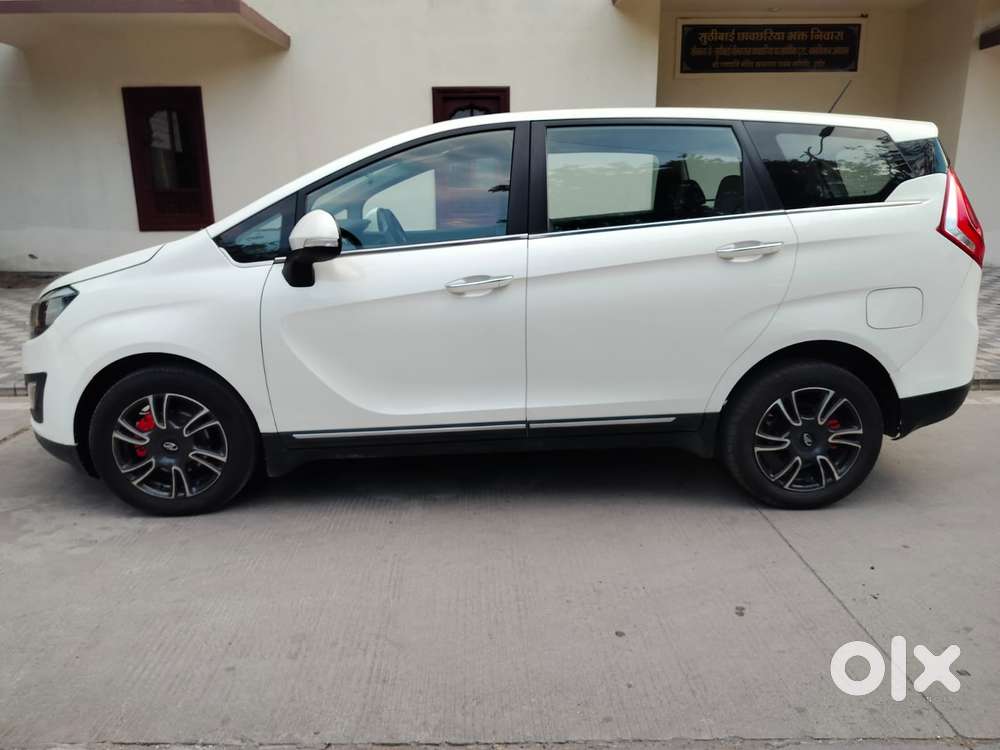 Mahindra Marazzo 1.5 M6 Plus 7 Str, 2021, Diesel