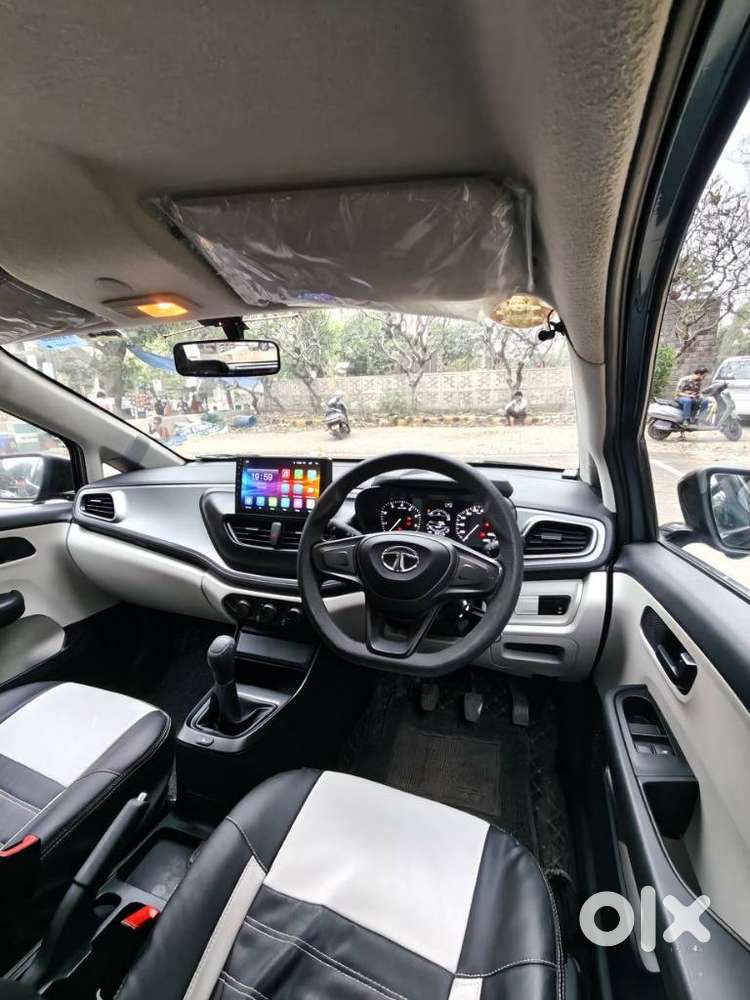 Tata Altroz 1.2 Xe, 2023, Petrol