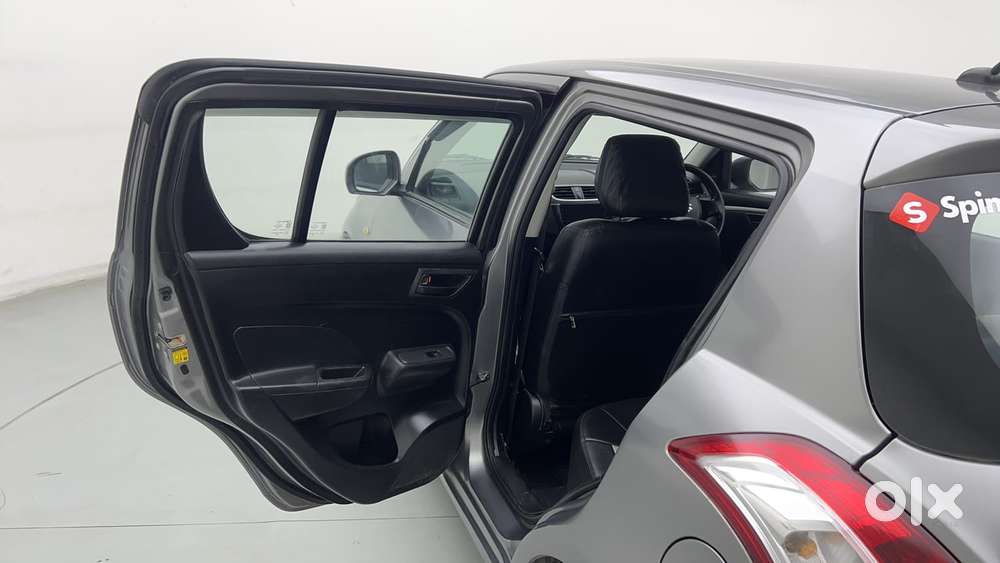 Maruti Suzuki Swift 1.2 Lxi (o), 2017, Petrol