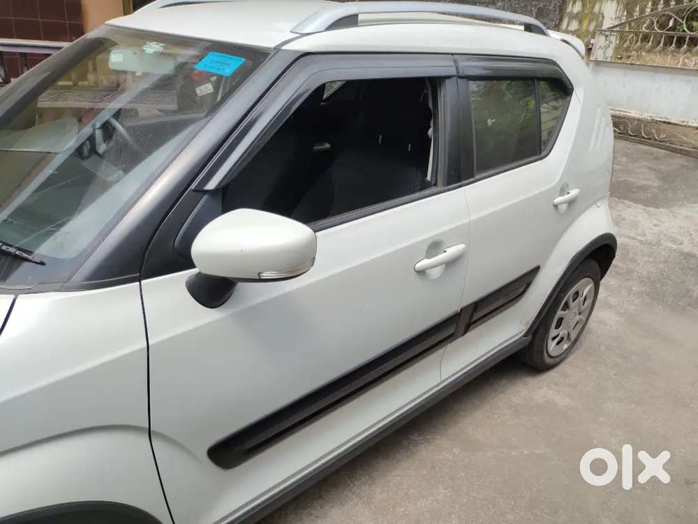 Low Km Ignis Petrol Under Warranty