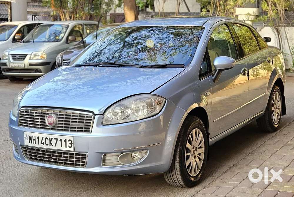 Fiat Linea Emotion Diesel 2011  Sunroof  Climate Ac  Touchscreen