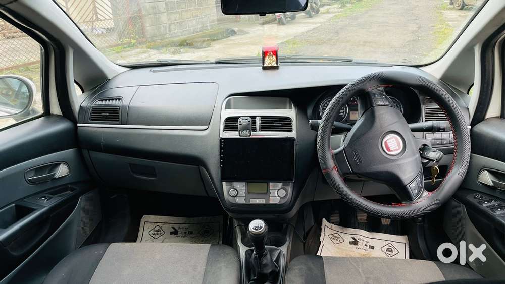 Fiat Grande Punto 2011 Diesel Well Maintained Brand New Tyre 20+