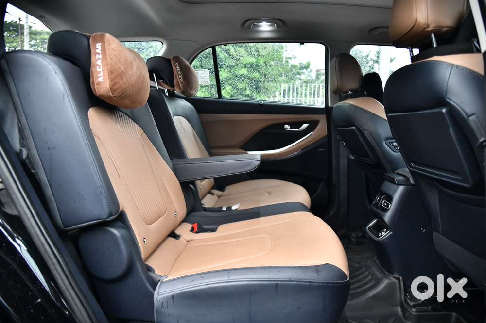 Hyundai Alcazar Signature 1.5 Petrol Dct 7str, 2025, Petrol