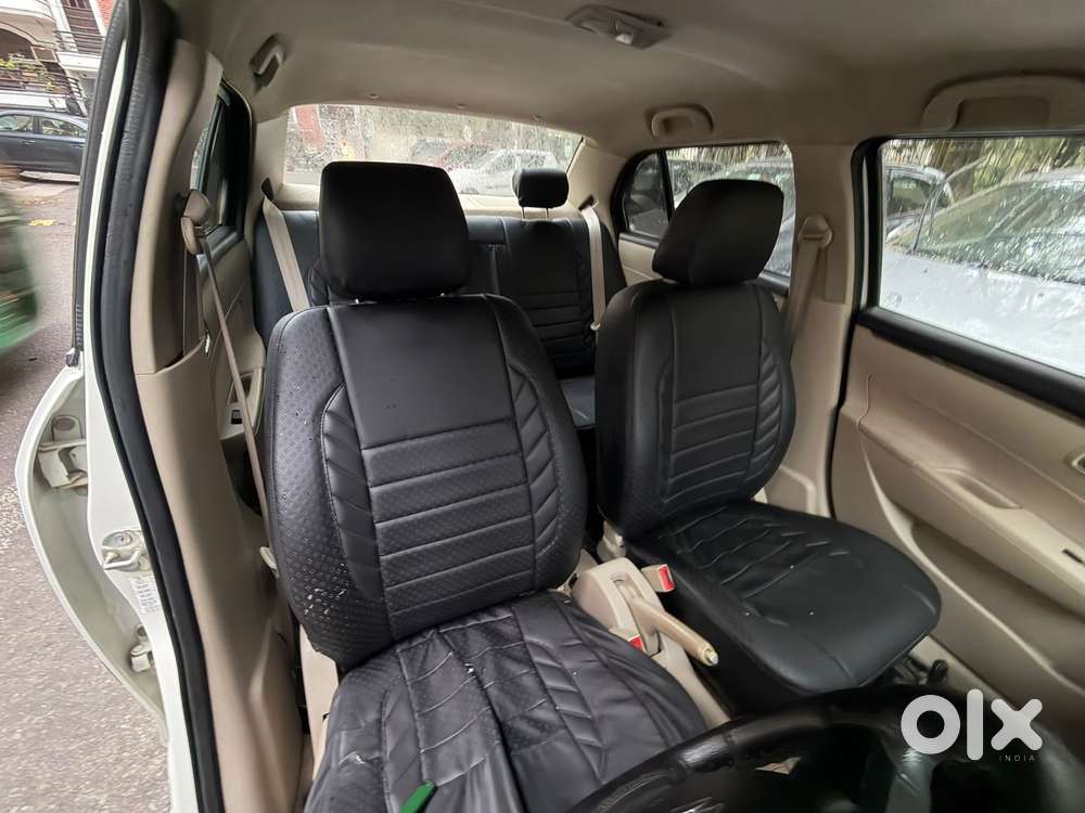 Maruti Suzuki Swift Dzire Lxi Option, 2015, Cng & Hybrids