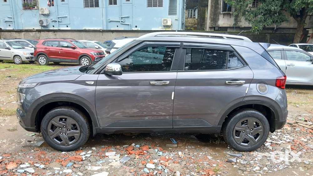 Hyundai Venue S 1.2 Petrol, 2020, Petrol