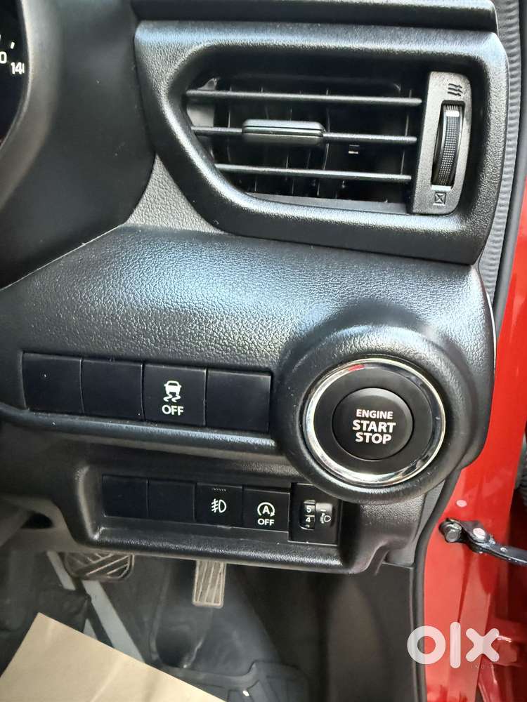 Maruti Suzuki Swift Vxi Optional, 2026, Petrol