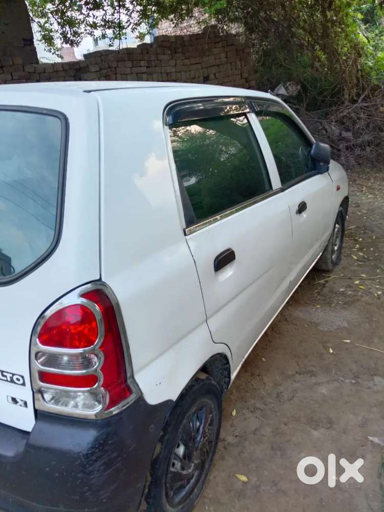 Maruti Suzuki Alto 2011 Petrol Green Lx