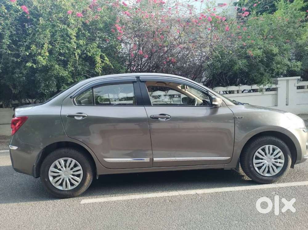 Maruti Suzuki Swift Dzire 1.2 Vxi Bsiv, 2018, Petrol