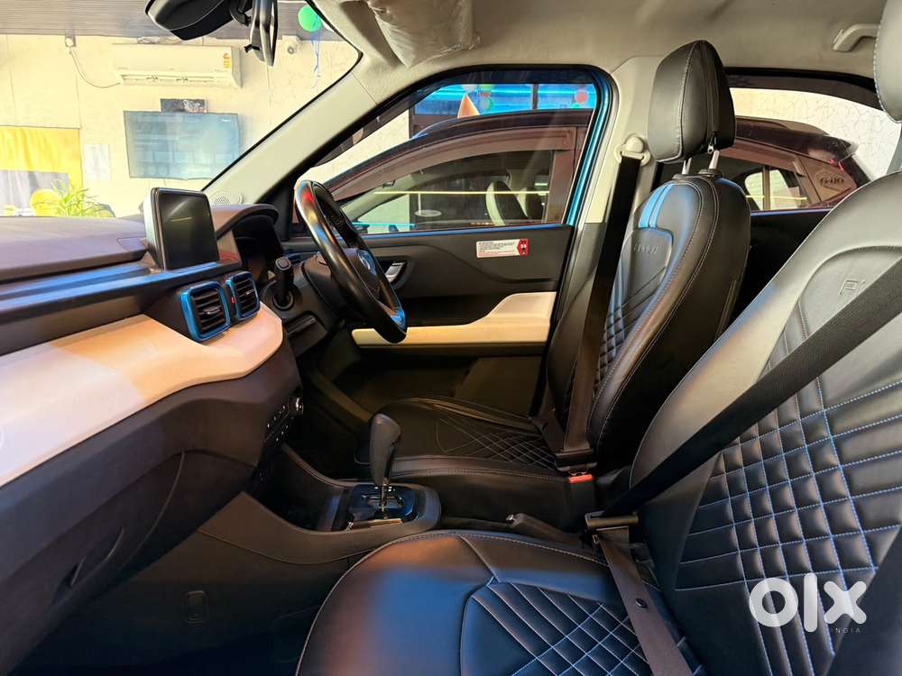 Tata Punch Creative Amt, 2022, Petrol
