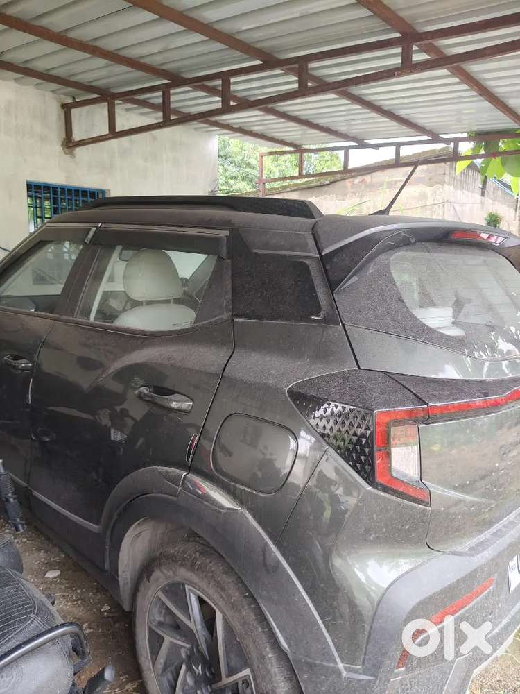 Xuv 3xo Petrol Of 1year