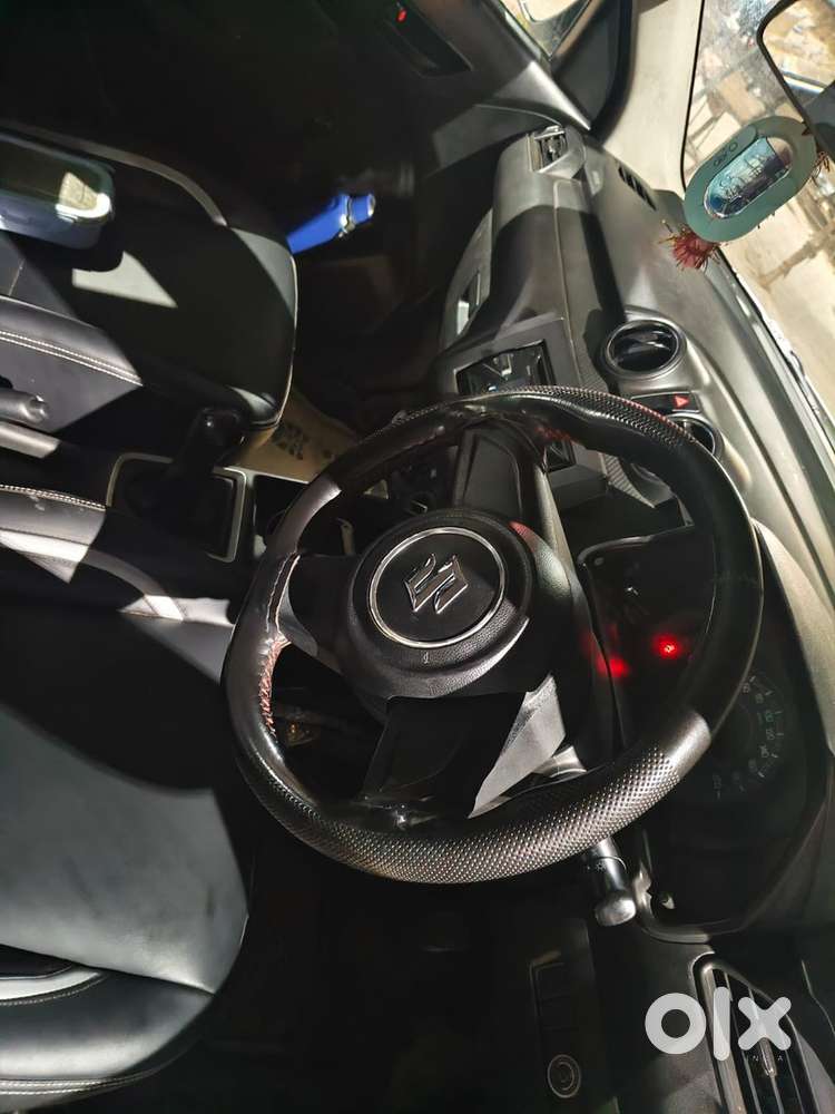 Maruti Suzuki Swift 2021
