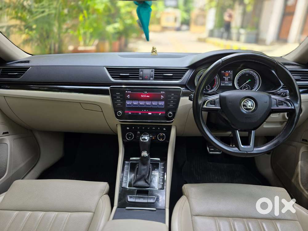 Skoda Superb 2.0 L&k Tsi At, 2021, Petrol