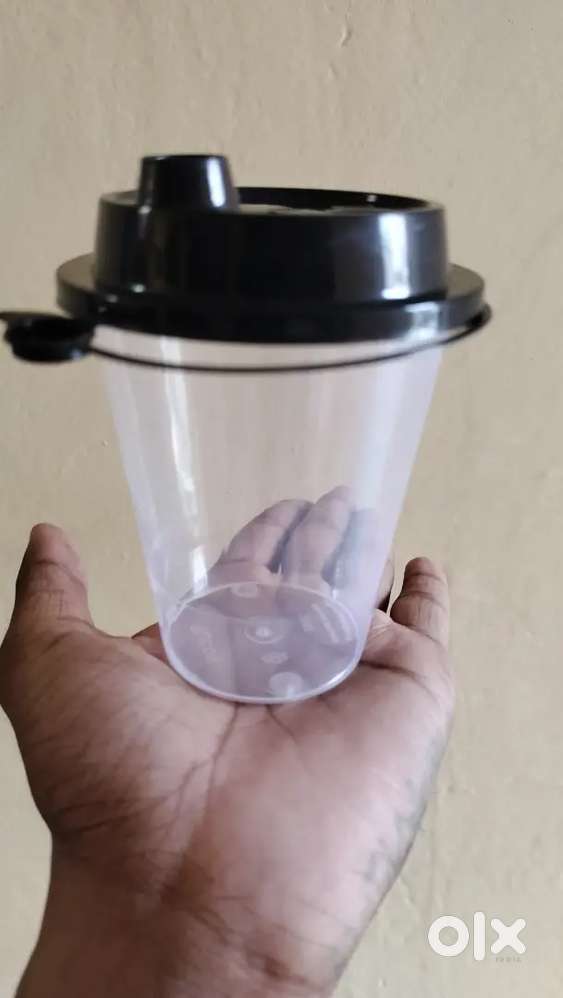 Heavy quality plastic Cup 250 ml and paper stroke and paper bag