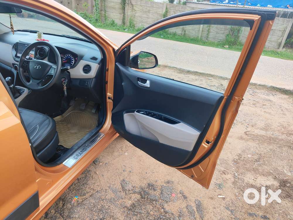 Hyundai Grand I10 Sportz Edition, 2016, Petrol