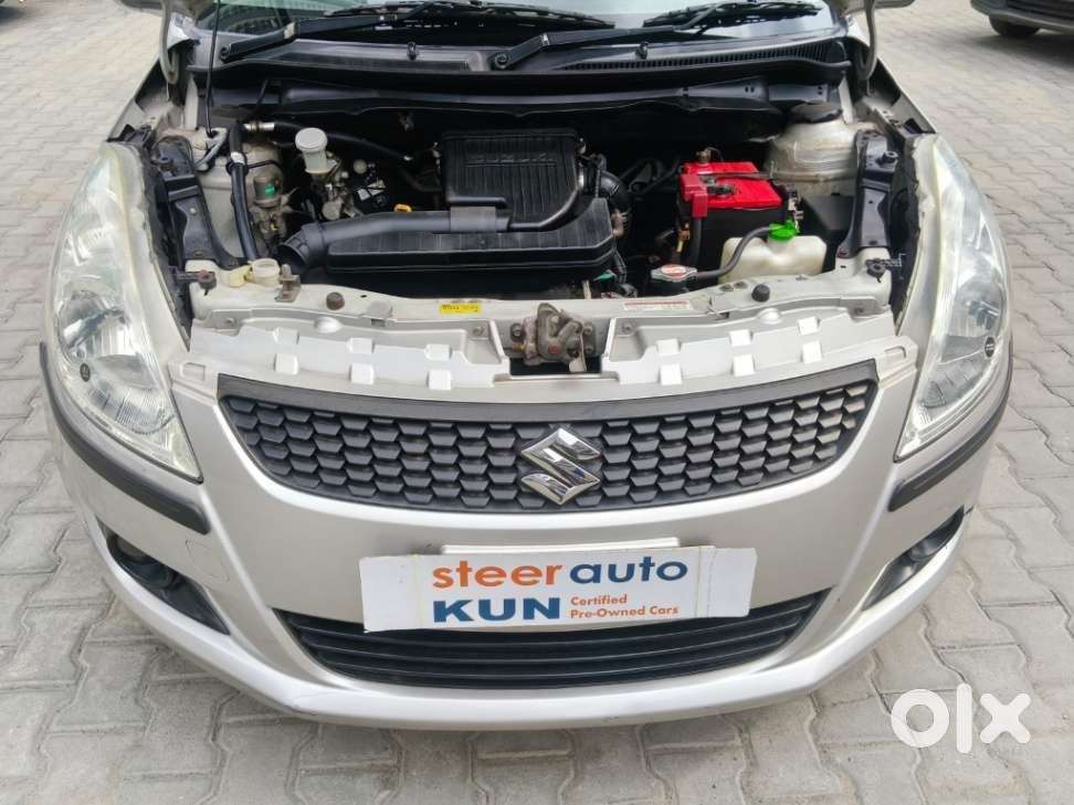 Maruti Suzuki Swift Vxi, 2012, Petrol