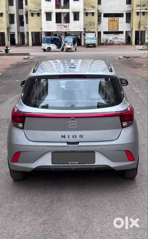 Hyundai Grand I10 Nios Amt Sportz, 2023, Petrol