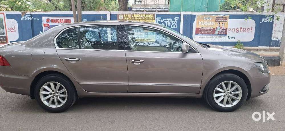 Skoda Superb 2.5 Elegance Tdi At, 2014, Diesel