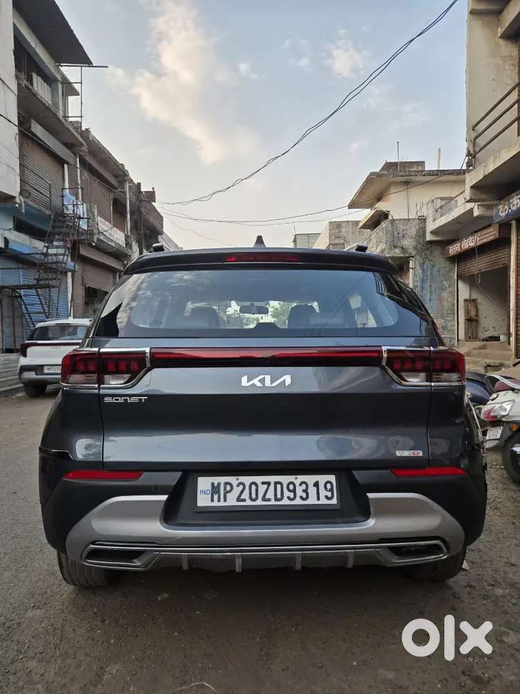 Kia Sonet 2023 Petrol Well Maintained