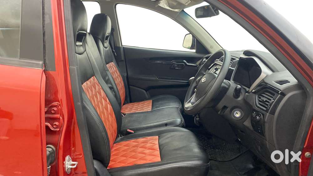 Mahindra Kuv 100 2016-2017 Mfalcon G80 K8 Dual Tone, 2017, Petrol