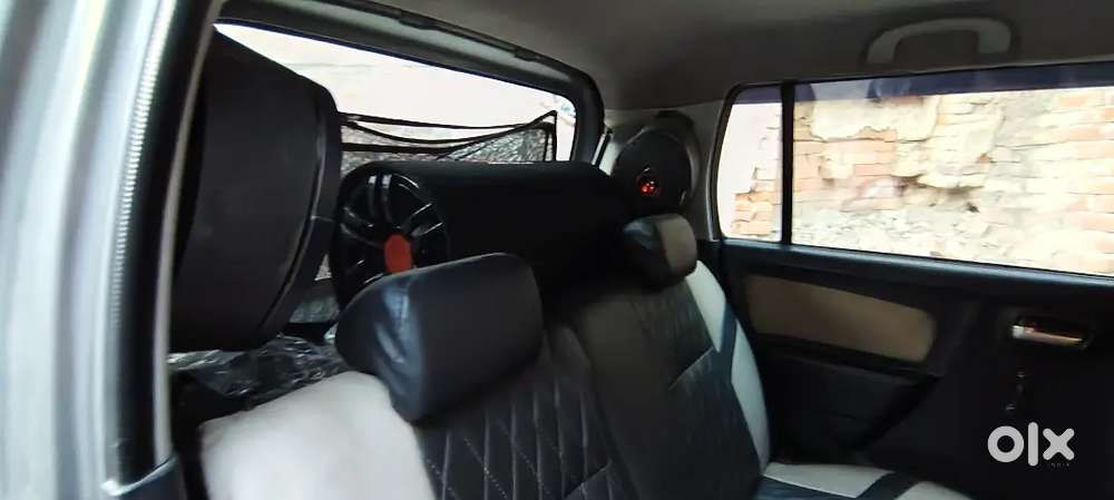 Wagonr Cng Top Notch Car With Music System Also Have All Tyre New