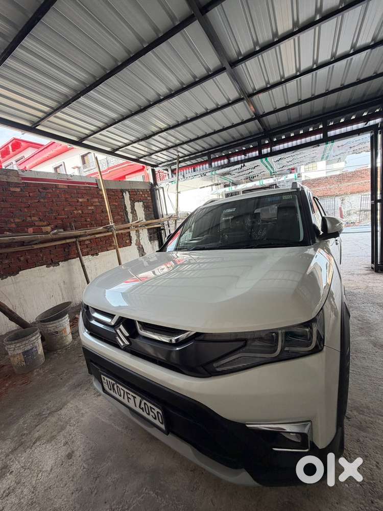 Maruti Brezza Zxi 2024