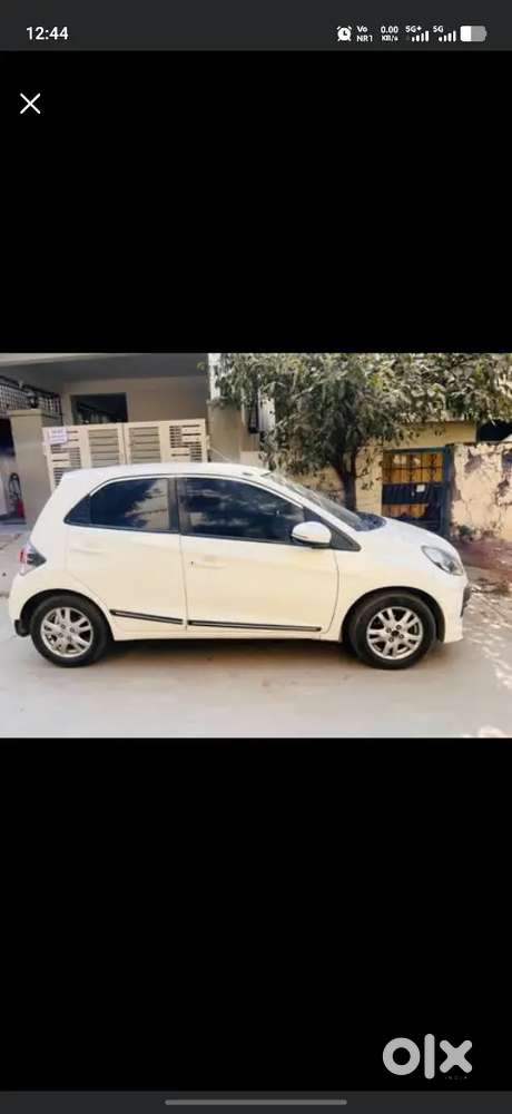 Honda Brio 2015 Petrol Well Maintained