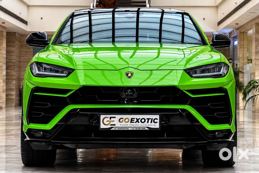 Lamborghini Urus, 2022, Petrol