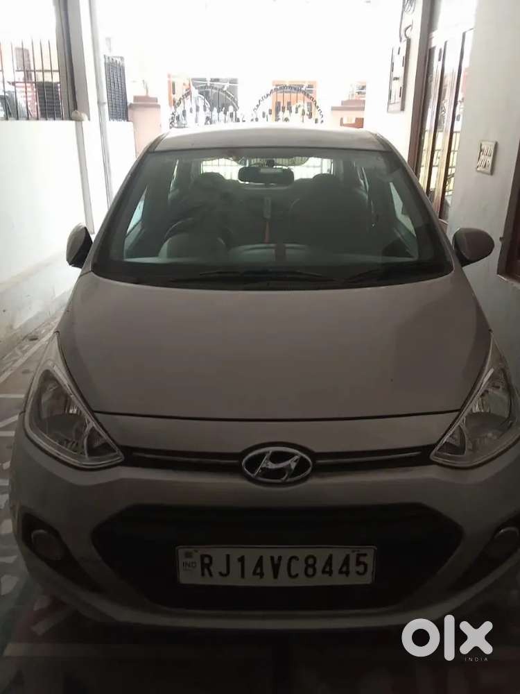 2017 Grand I 10 Mangana New Tyre 25 Milage Diesel .