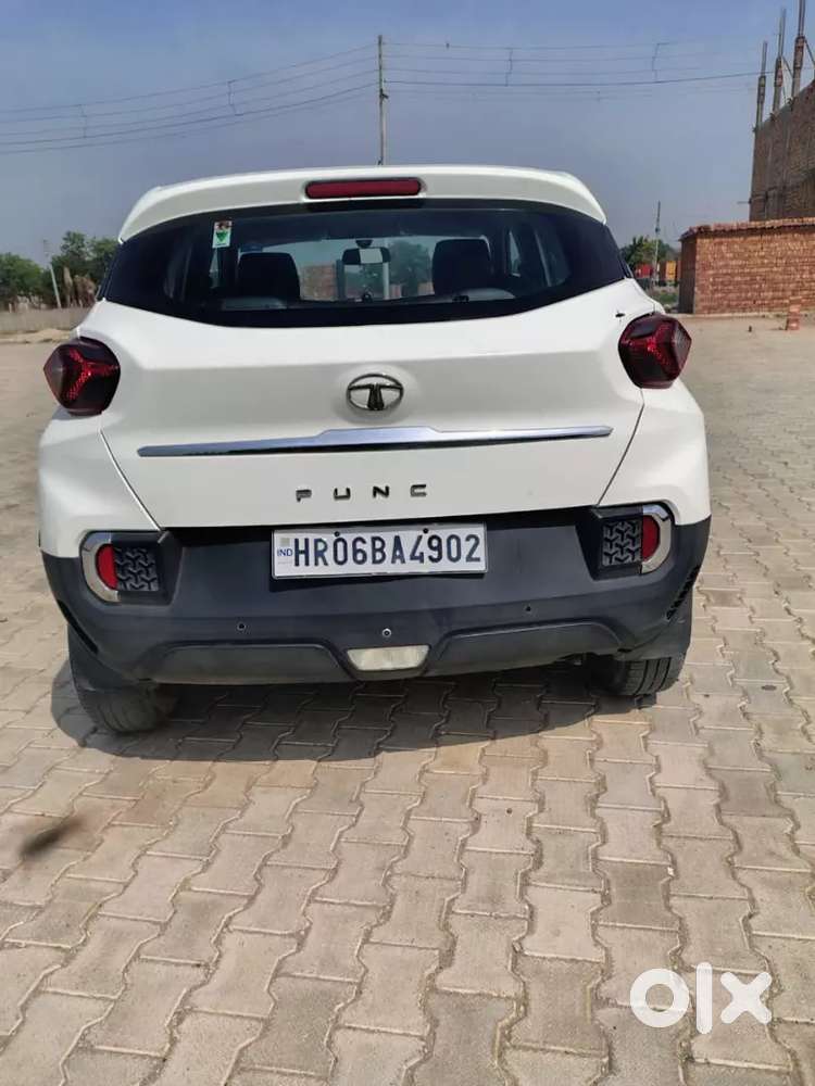 Tata Punch 2022 Petrol 64000 Km Driven