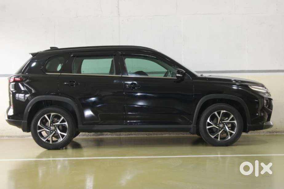 Toyota Urban Cruiser Hyryder 1.5 V Neo Drive, 2023, Petrol