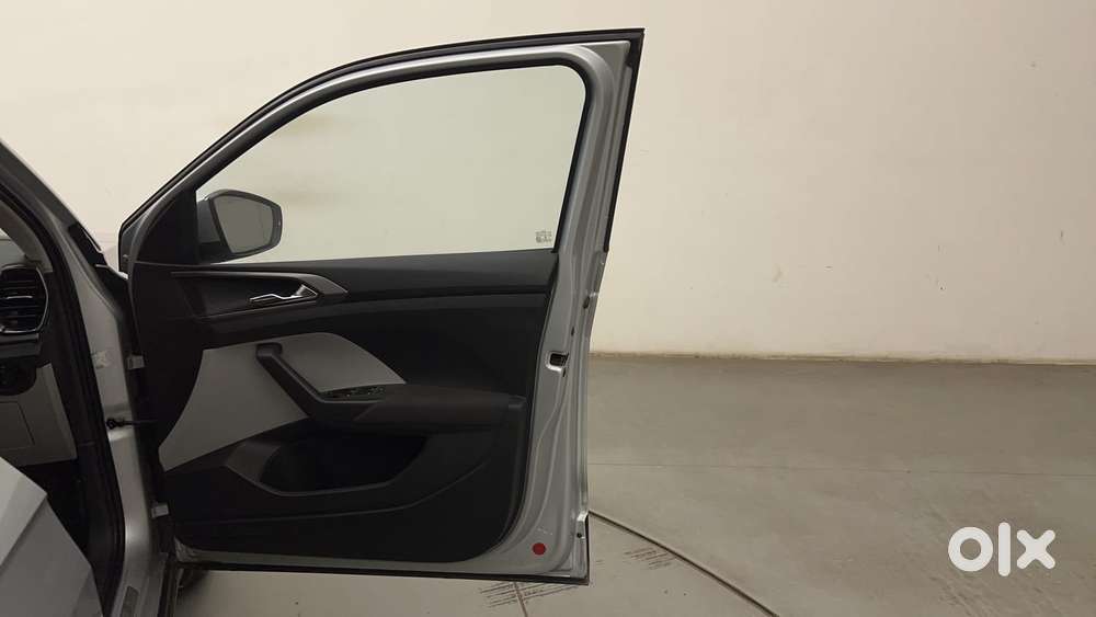 Skoda Kushaq 1.0 Tsi Ambition, 2023, Petrol