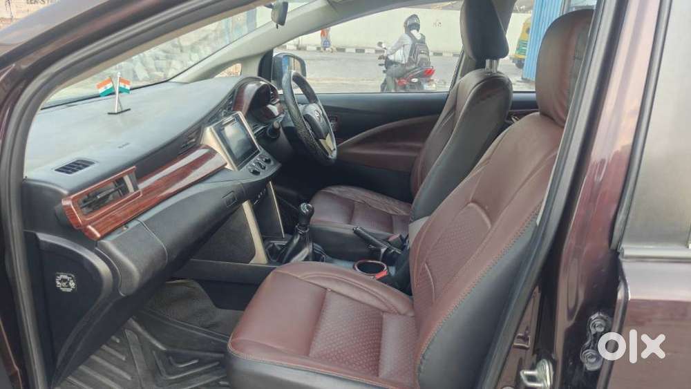 Toyota Innova Crysta 2.4 G Mt 8s, 2020, Diesel