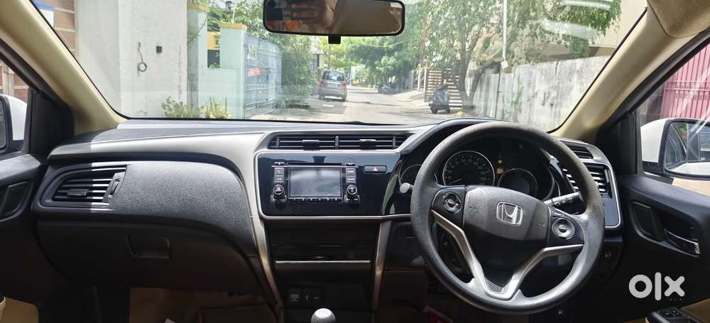 Honda City 1.5 V 4th Gen I-vtec Mt, 2016, Petrol