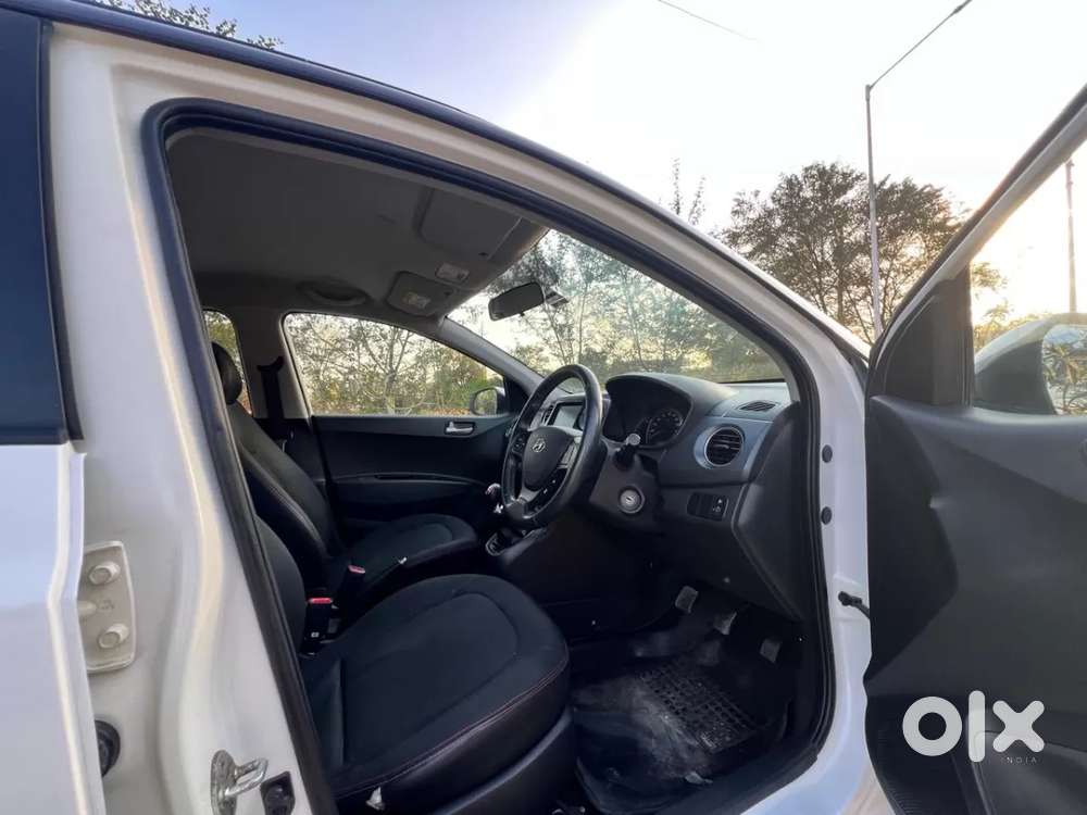 Hyundai Grand I10 1.2 Kappa Sportz Dual Tone, 2018, Petrol