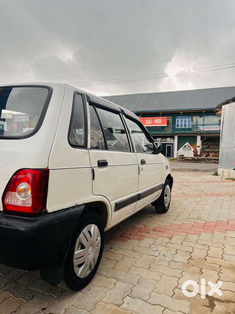 Maruti Suzuki 800 2009 Petrol Well Maintained