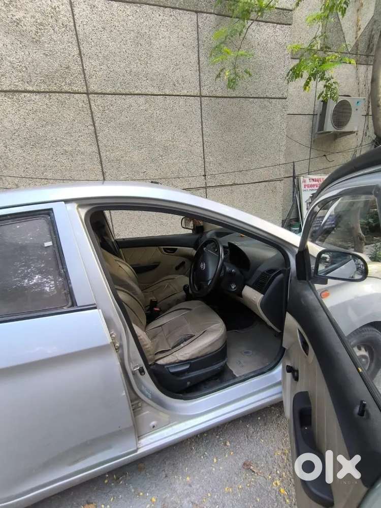 Hyundai Eon Magna + 2012