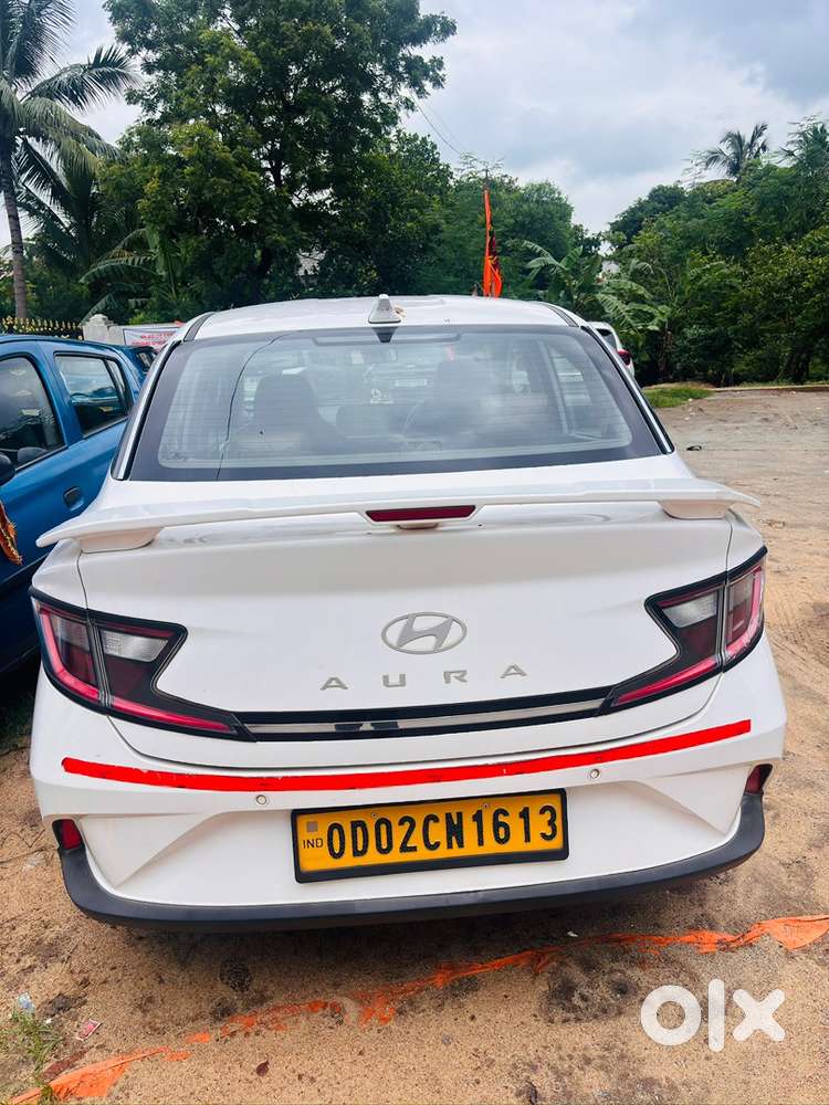 2023 Hyundai Aura Sx Cng Manual