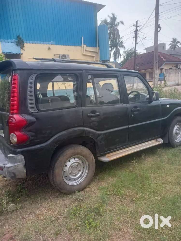 Mahindra Scorpio Classic 2009 Diesel 250000 Km Driven