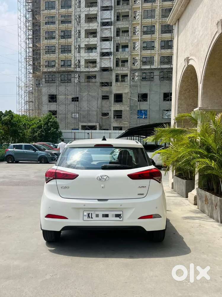 Hyundai Elite I20 2015 Petrol 57000 Km Driven