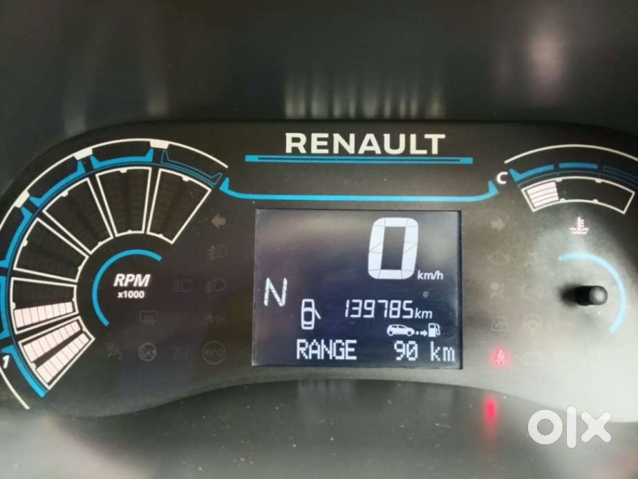 Renault Triber Rxt, 2020, Petrol