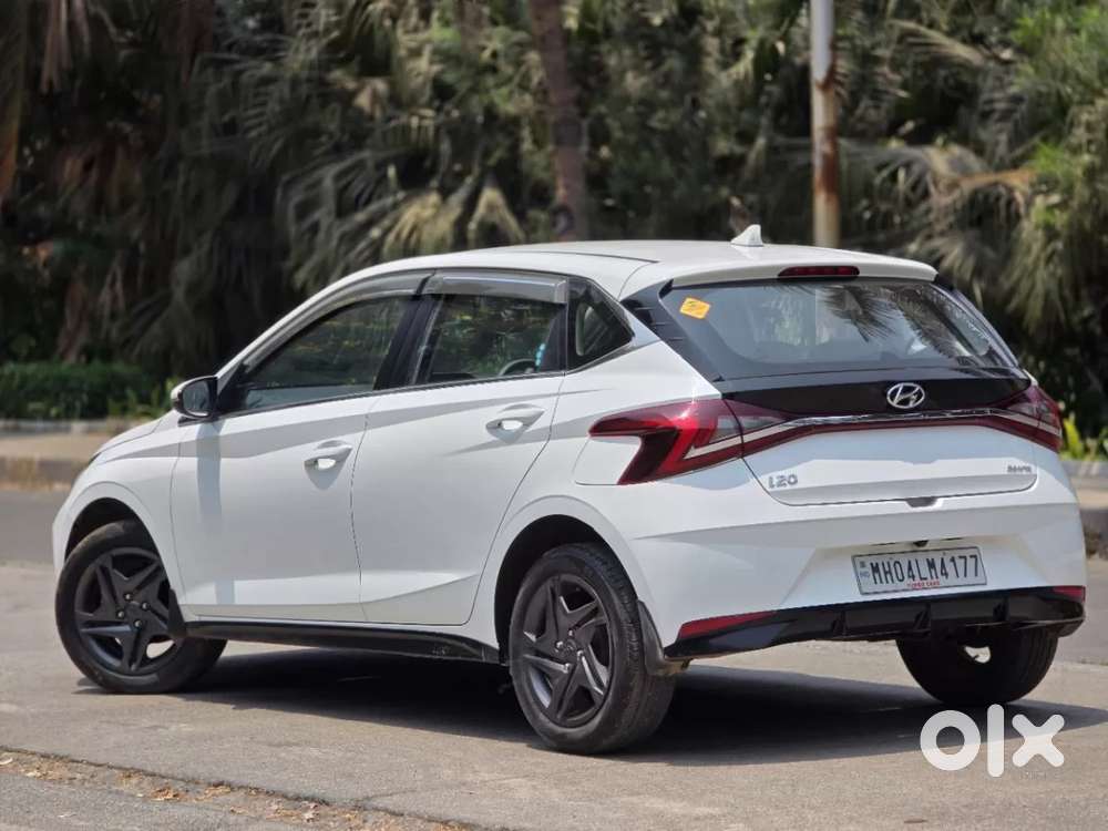 Hyundai I20 Sportz 1.2 Ivt, 2023, Petrol