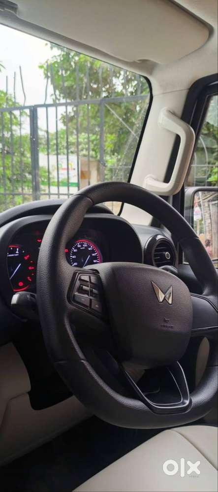 Mahindra Thar Roxx Diesel 2026