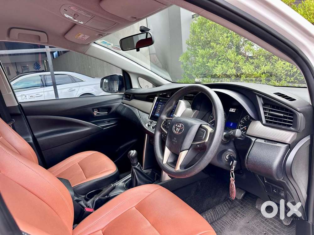Toyota Innova Crysta 2.4 G Mt, 2018, Diesel
