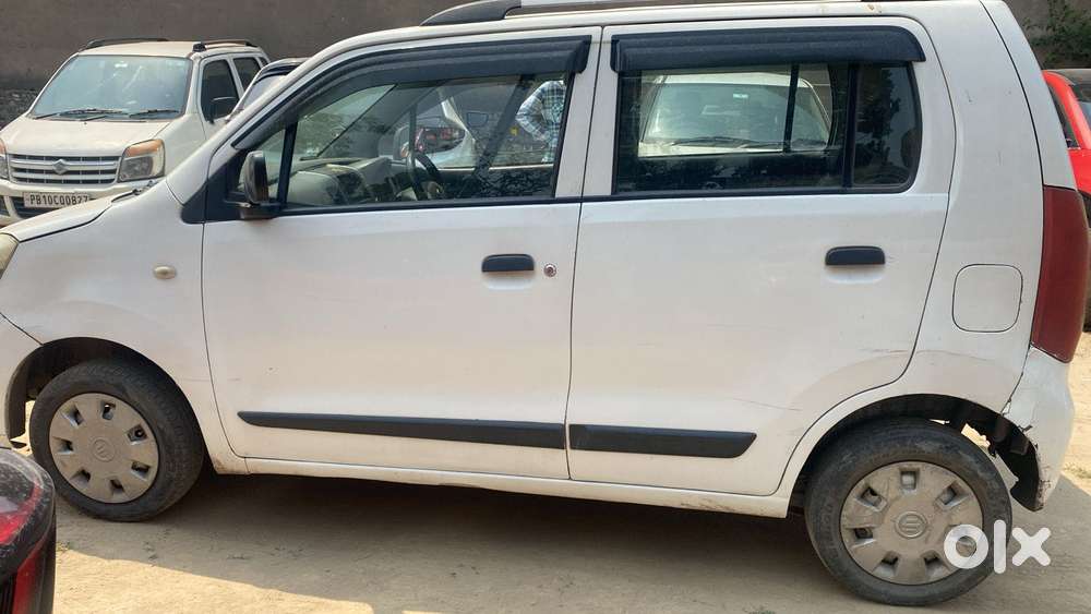 Maruti Suzuki Wagon R Lxi, 2012, Petrol