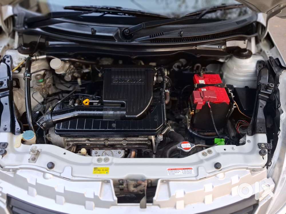Maruti Suzuki Swift Dzire 1.2 Vxi Bsiv, 2013, Petrol