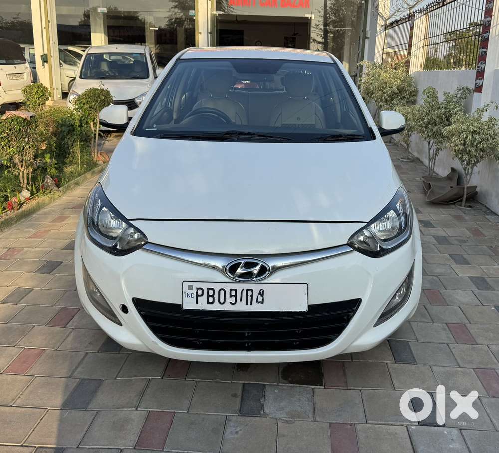 Hyundai I20 Sportz 1.2 Bs-iv, 2013, Diesel