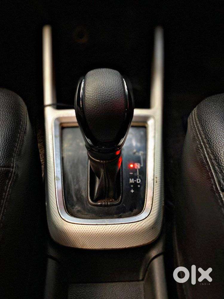 Maruti Suzuki Swift Amt Zxi Plus, 2018, Petrol