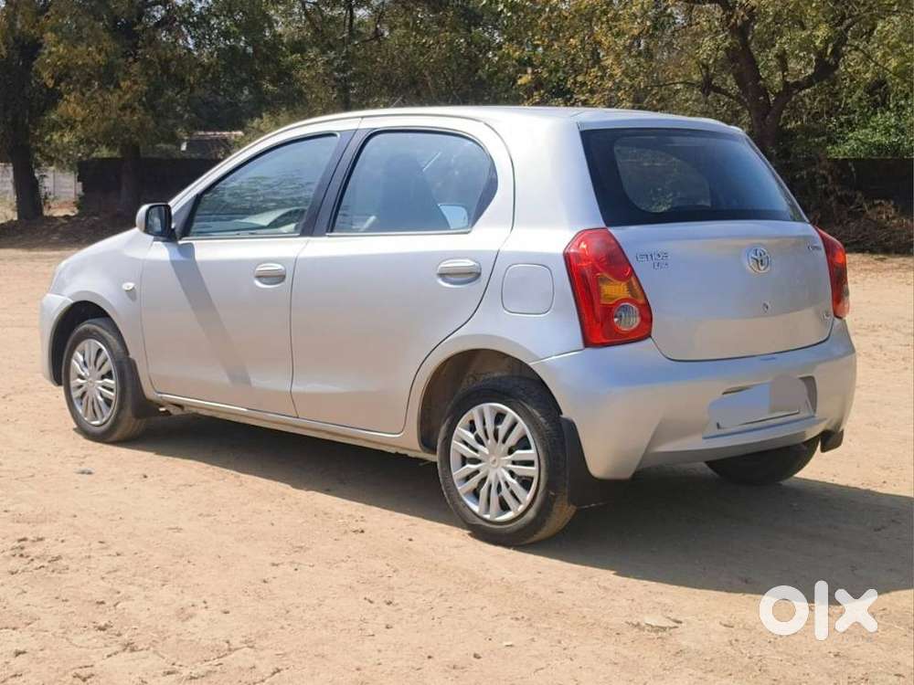 Toyota Etios Liva G Plus, 2011, Petrol