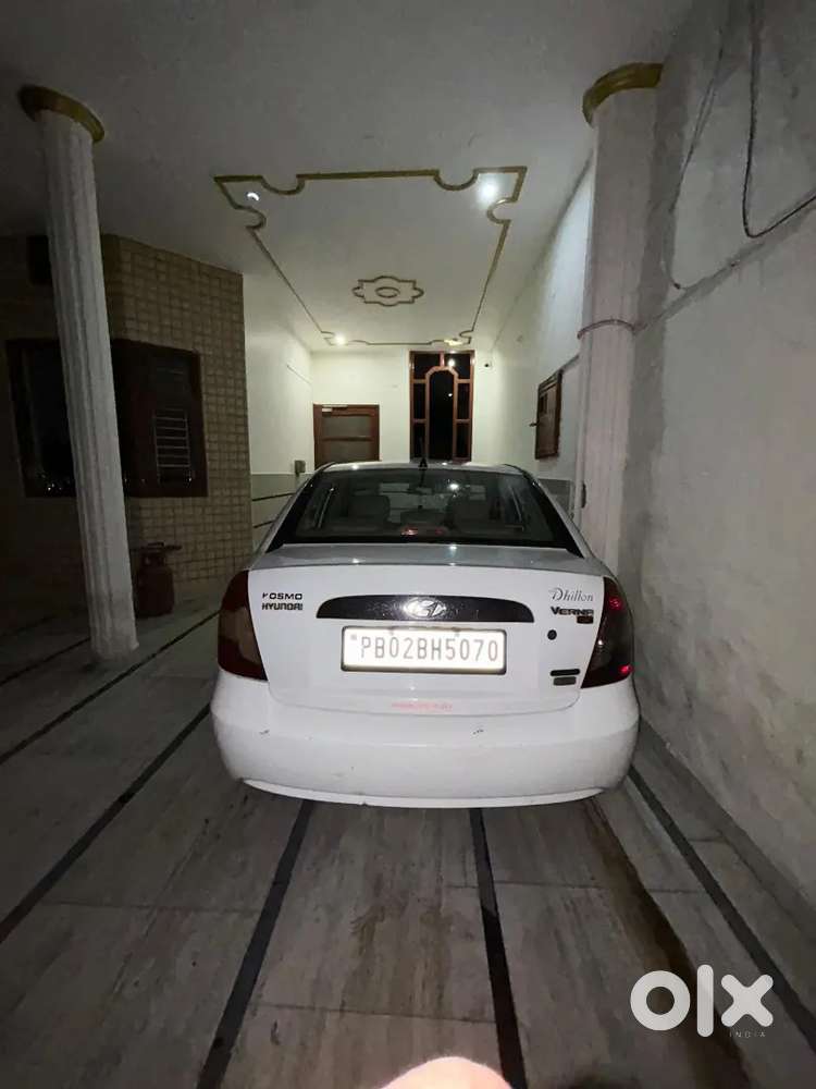 Hyundai Verna 2010 Diesel 132000 Km Driven